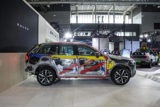 1774605685630521.png image.png